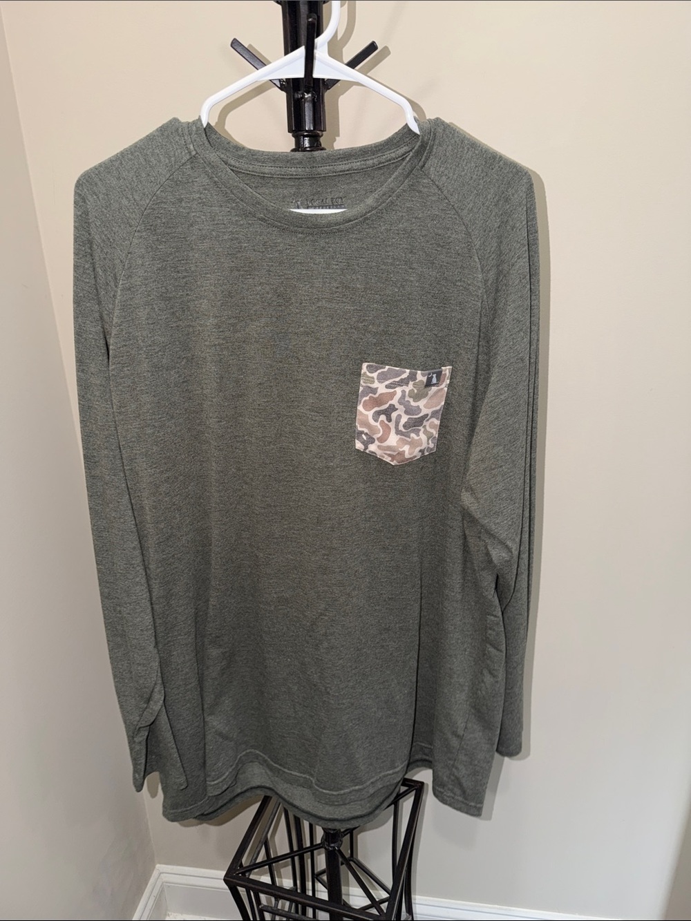 Local Boy Outfitters  Long Sleeve Crewneck with Camo Chest Pocket - green/gray